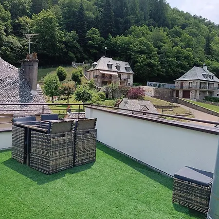 Lou Castelou Gasthuis Sebrazac