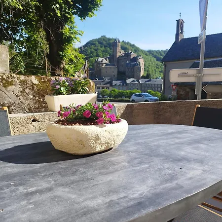 Lou Castelou Pont D'estaing