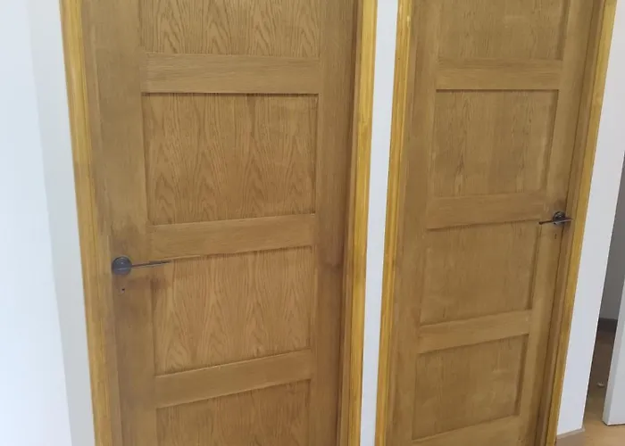 Lou Castelou בית הארחה 3*